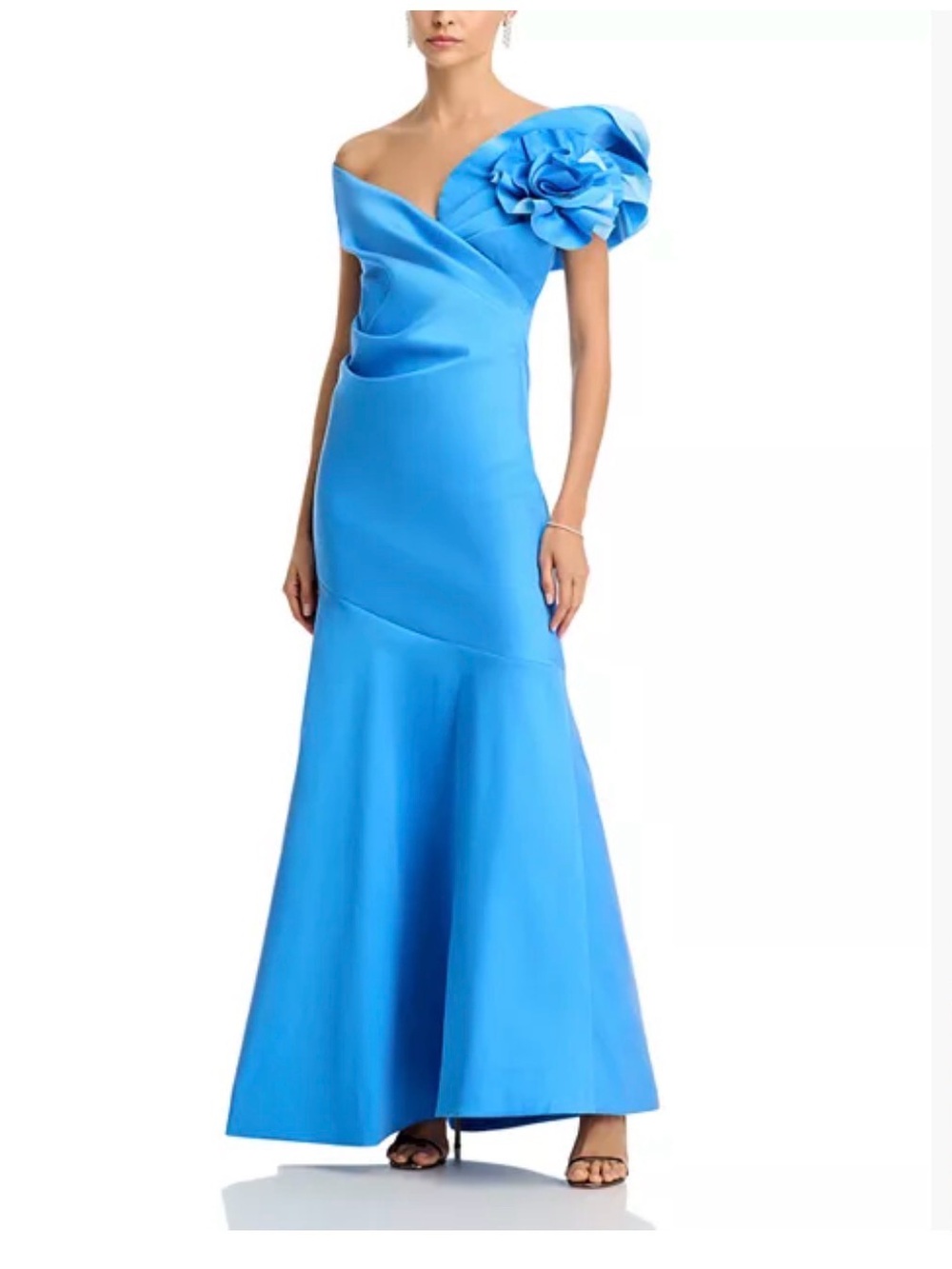 Teri Jon by Rickie Freeman
Stretch Gazar Side Drape Gown Size 4